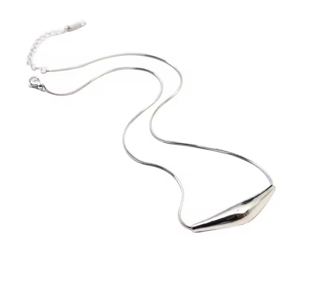 Maya Curve Necklace
