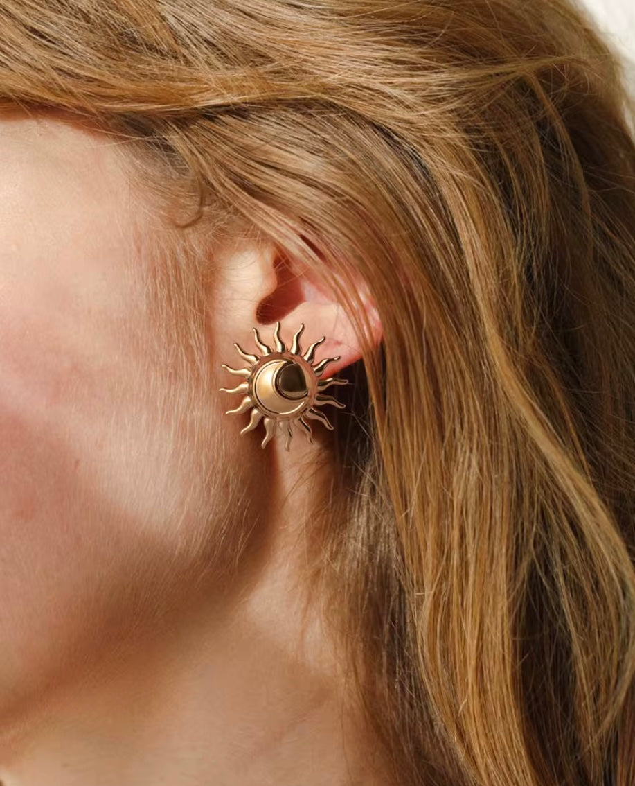 Glow Sunbeam Gold Earrings