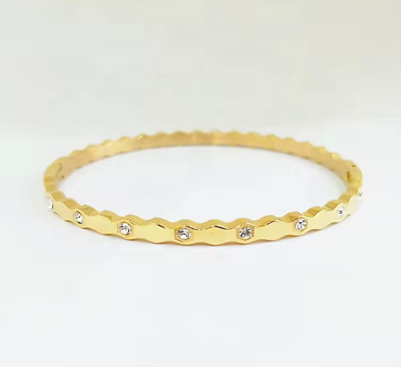 Luxury Retro Gold Bracelet