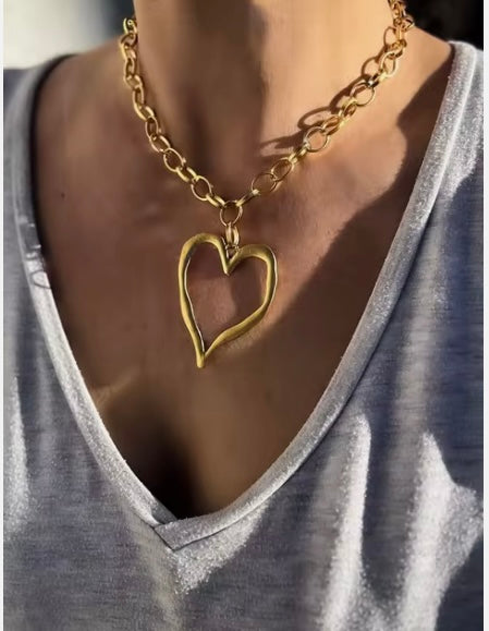 Love Knot Charm Pendant