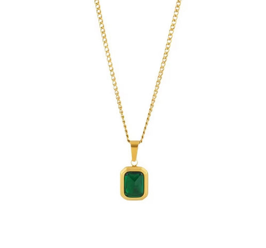 Gold Green Emerald Pendant Necklace