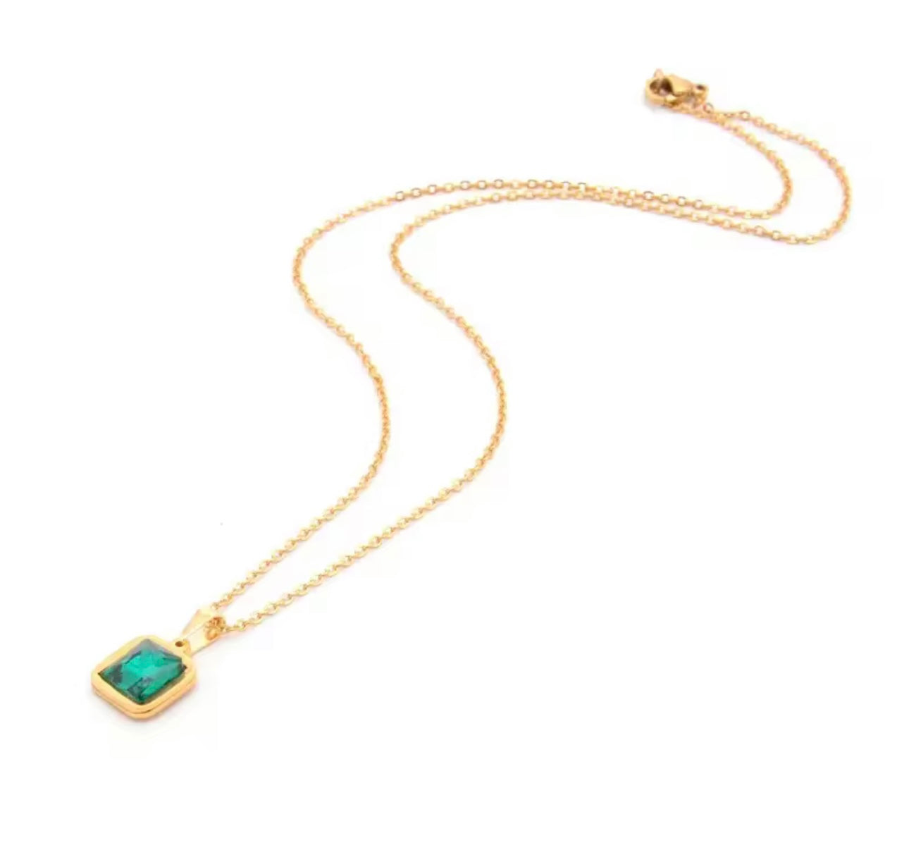 Gold Green Emerald Pendant Necklace