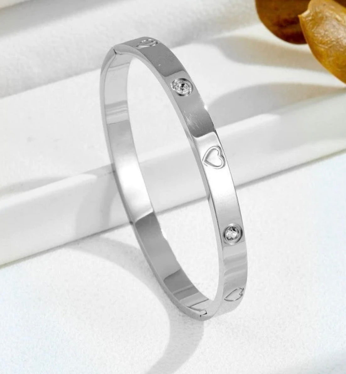 Amare Heart Bangle Bracelet - Silver