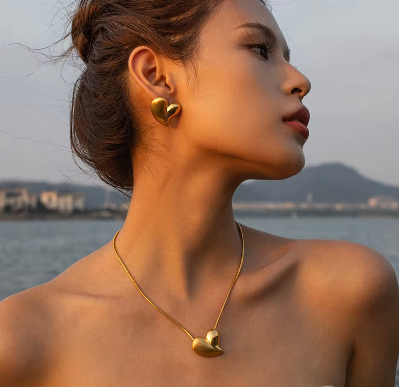 Gold Heart Pendant Necklace