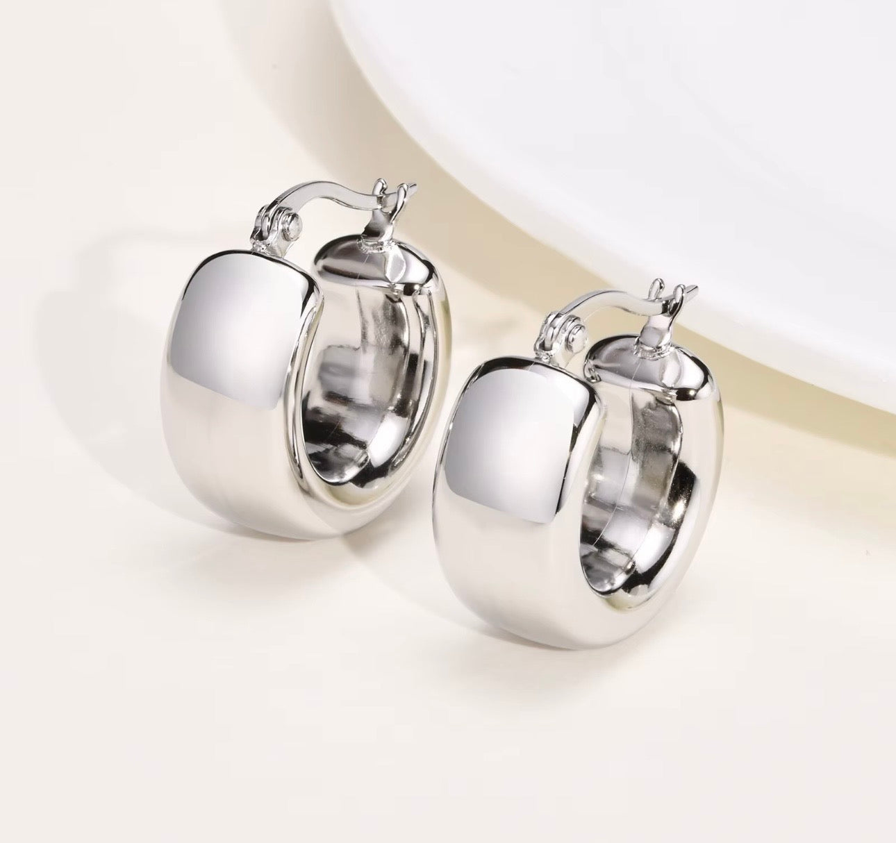 Sienna Chunky Hoop Earrings – Gold & Silver