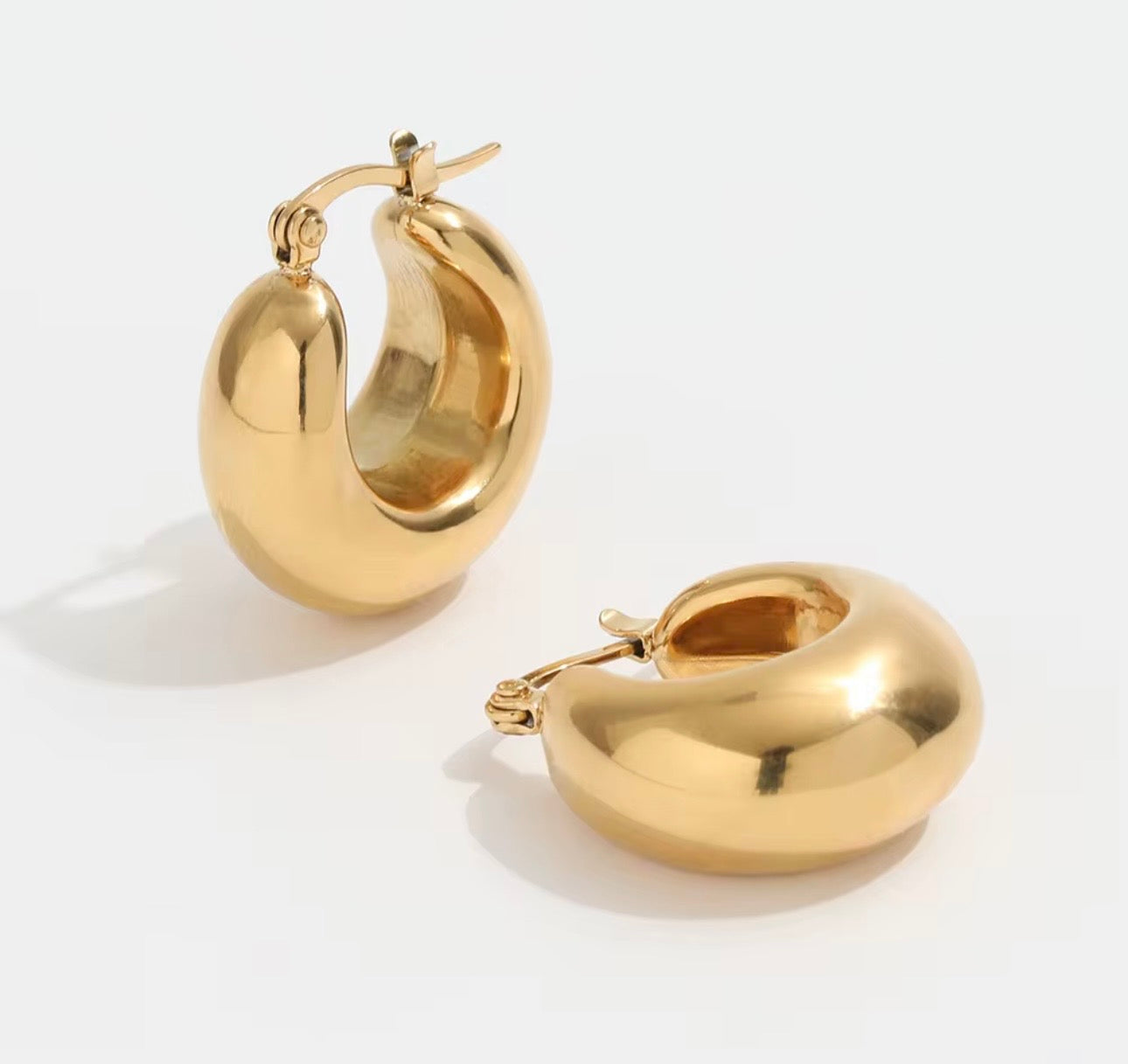 Lumina Chunky Hoop Earrings – Gold & Silver