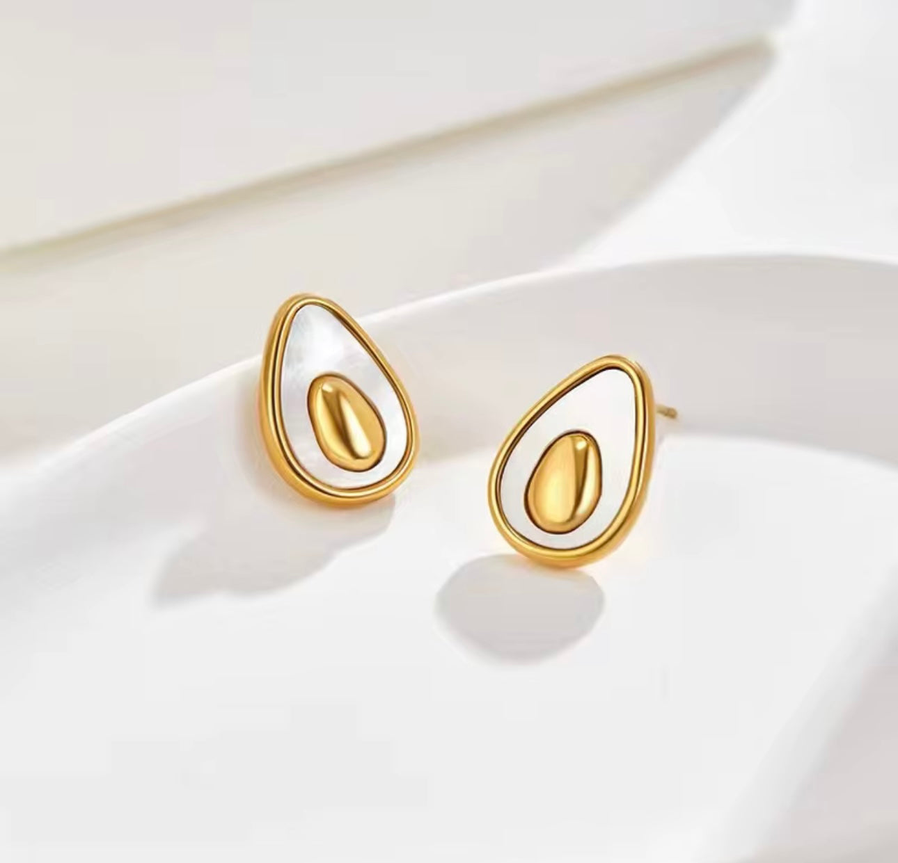 Mara Gold Avocado Mother of Pearl Earrings