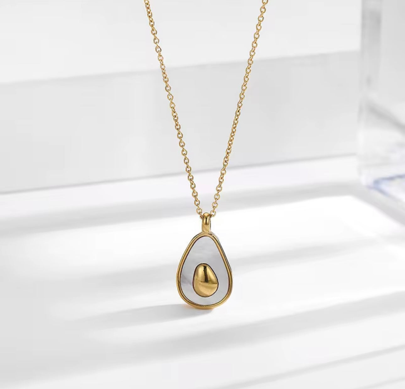 Mara Gold Avocado Shape Mother of Pearl Pendant Necklace