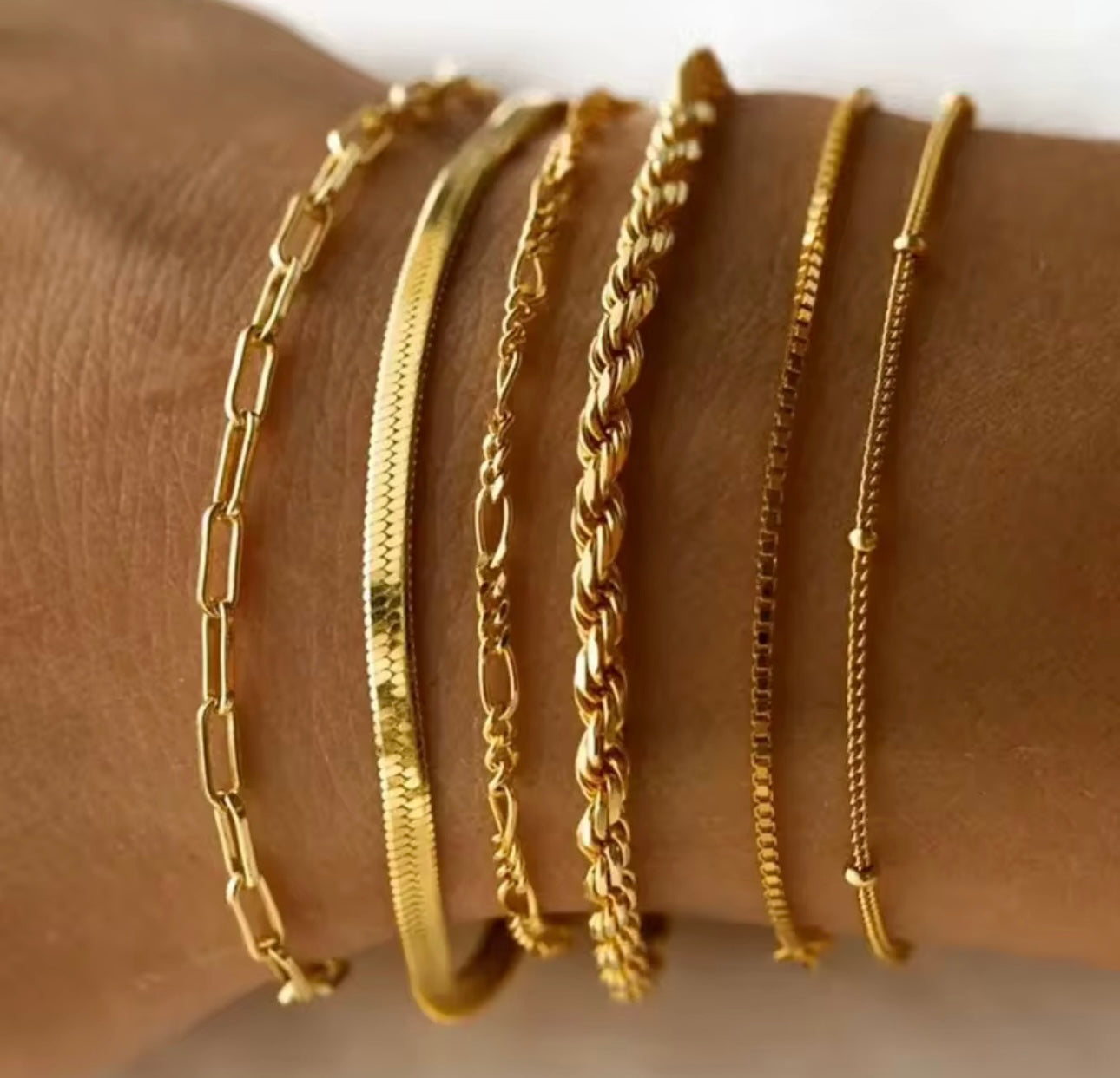 Lola Herringbone Chain Bracelet