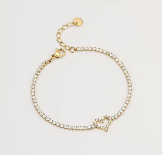 BELLA CRYSTAL HEART TENNIS BRACELET