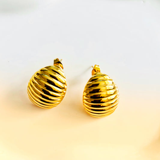 Amira Gold Earrings