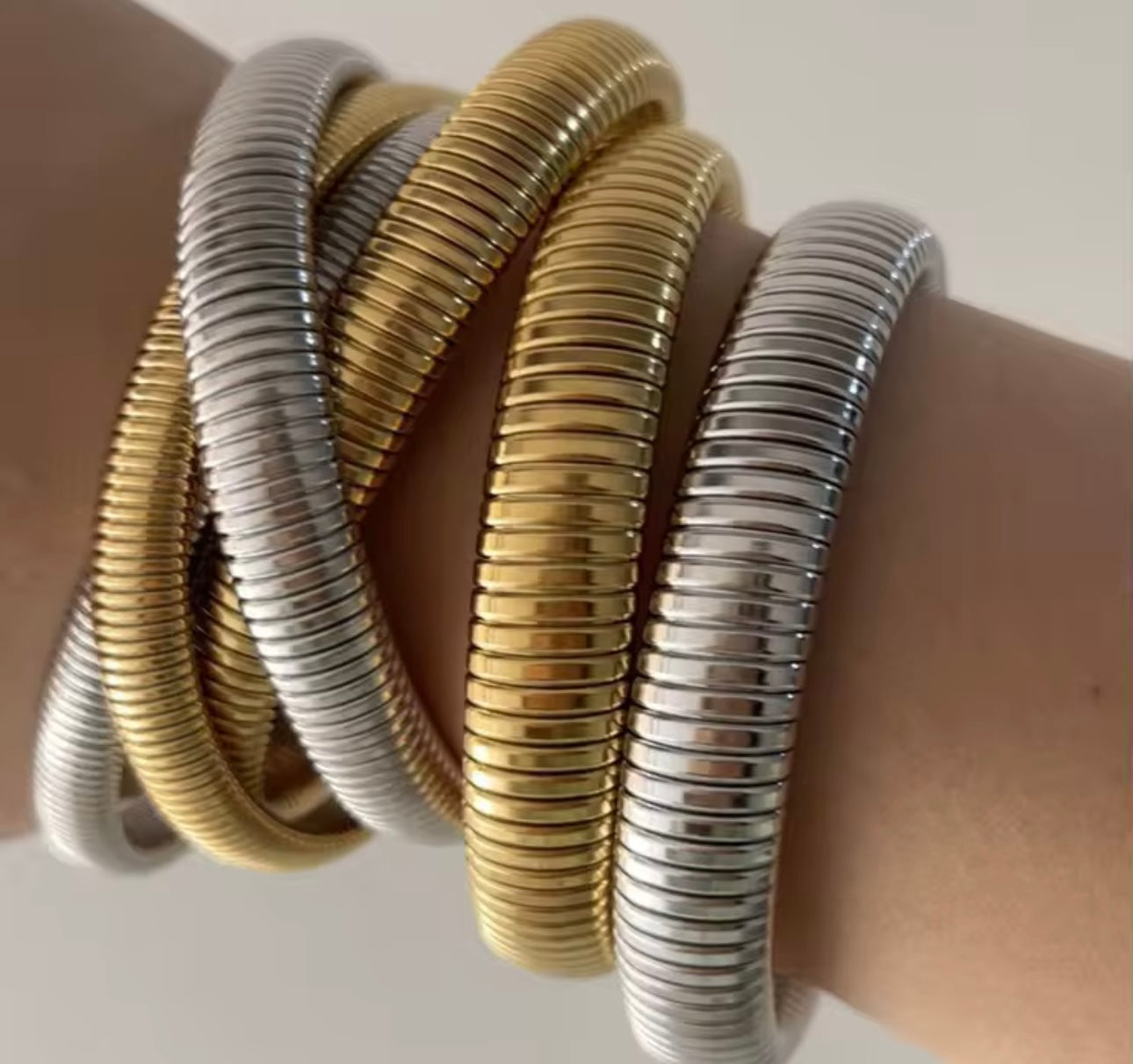 Cobra Gold Bangle Bracelet