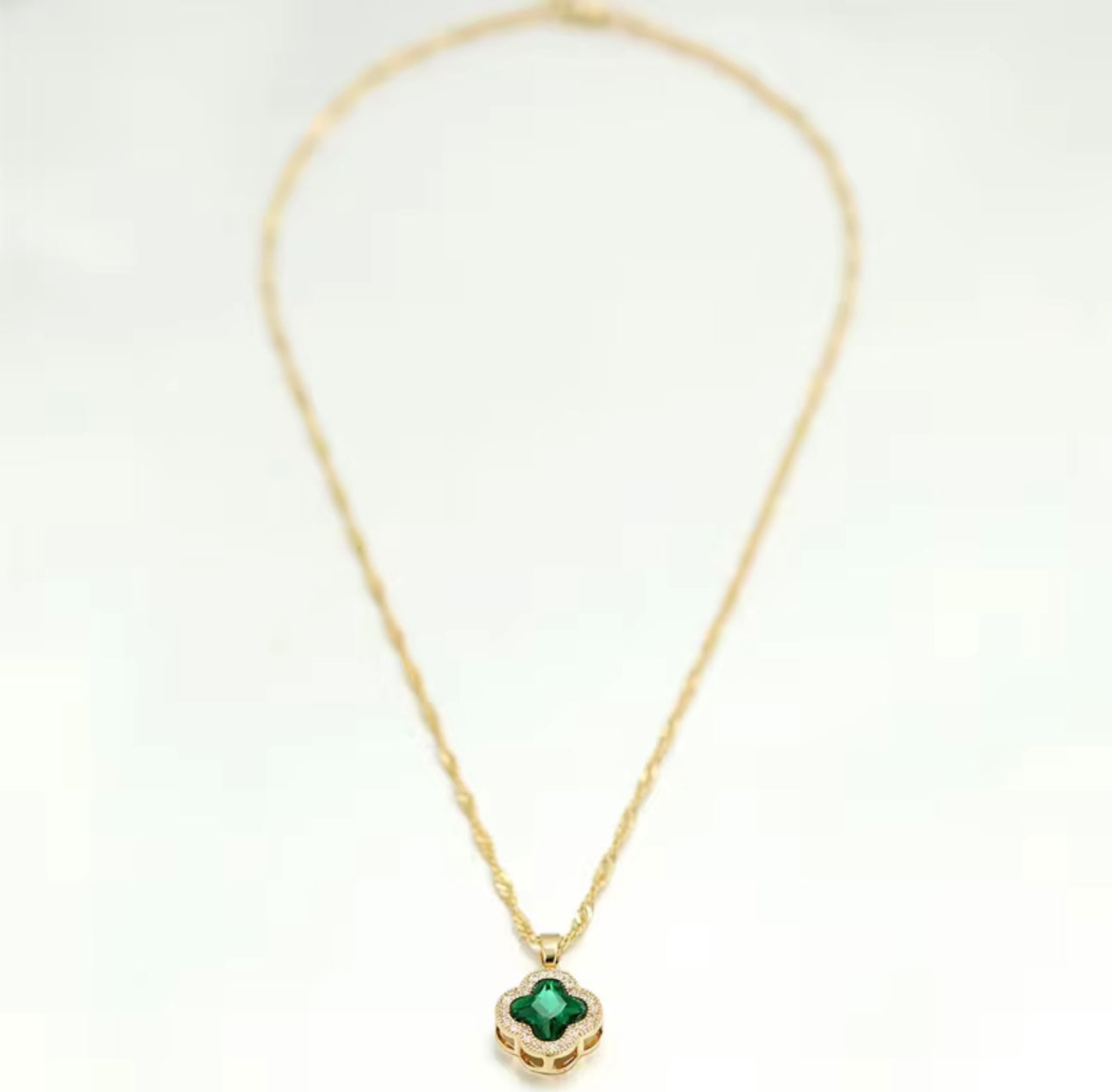 Lucky Star Green Clover Pendant Necklace