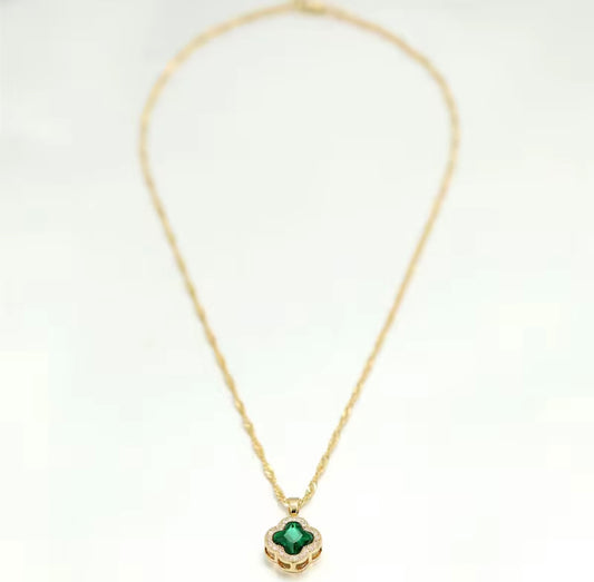 Lucky Star Green Clover Pendant Necklace