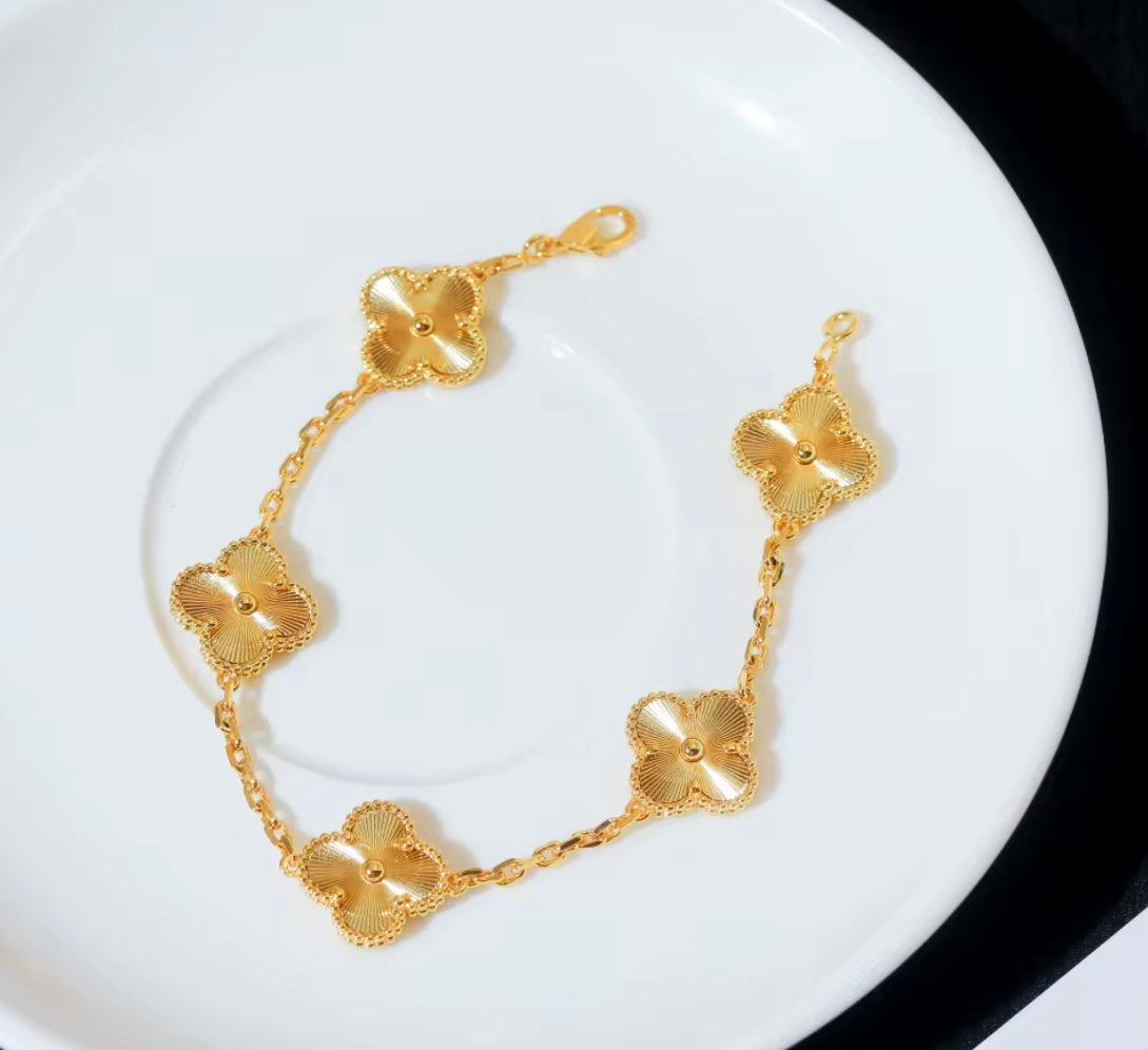 Clover Luxury Bracelet