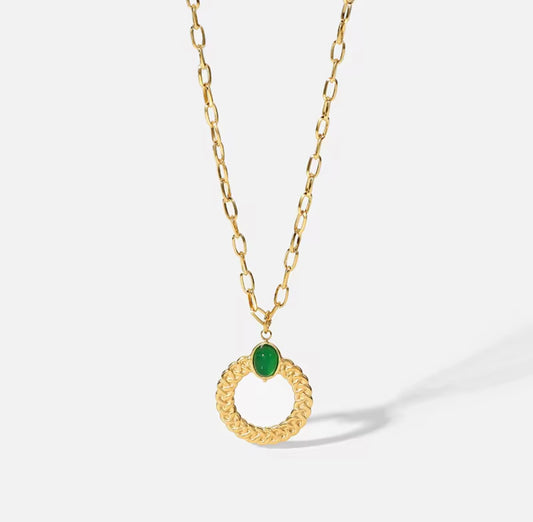 Green Agate Round Pendant Necklace