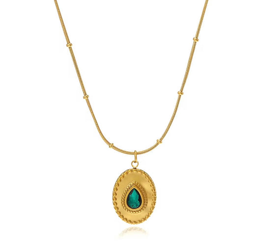 Green Onyx Pendant Necklace