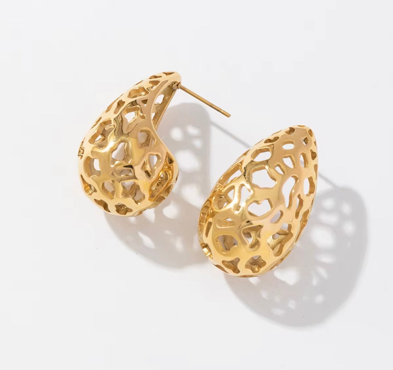Hollow Teardrop Gold Earrings