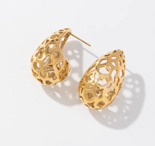 Hollow Teardrop Gold Earrings