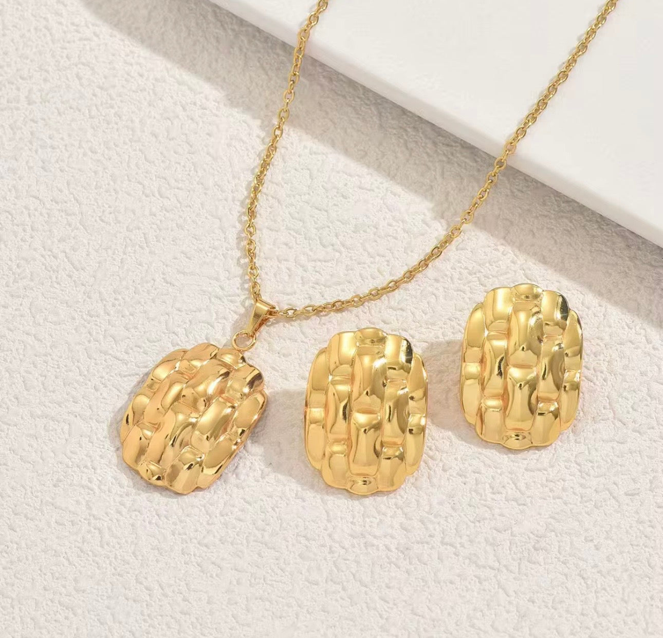 Amalfi Woven Statement Necklace Set