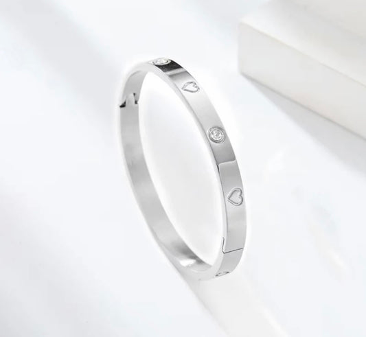 Amare Heart Bangle Bracelet - Silver